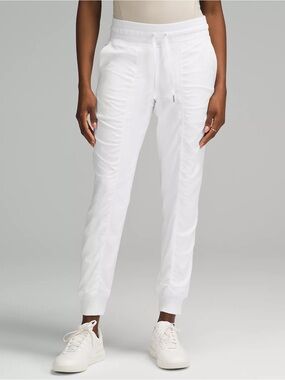 Lululemon mid rise full length dancer joggers